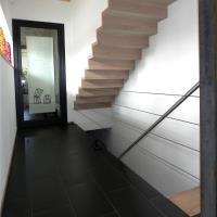 Einfamilienhaus Gräfelfing Flur Treppe